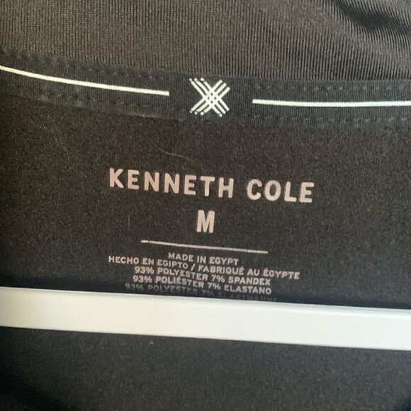 Kenneth Cole quarter zip pullover, size M. - Picture 2 of 4